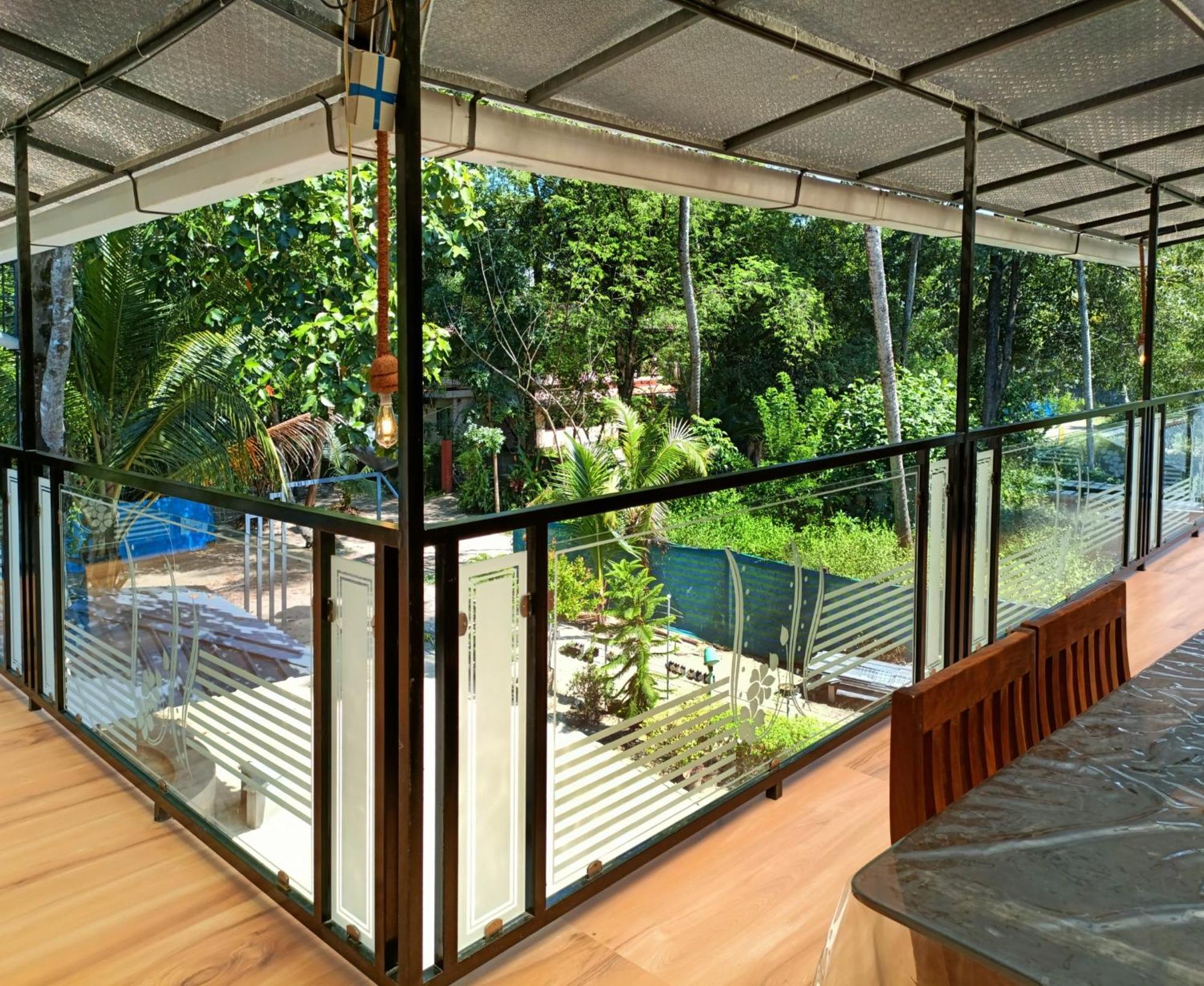 Koshy'S Beach Front Homestay Mararikulam Esterno foto