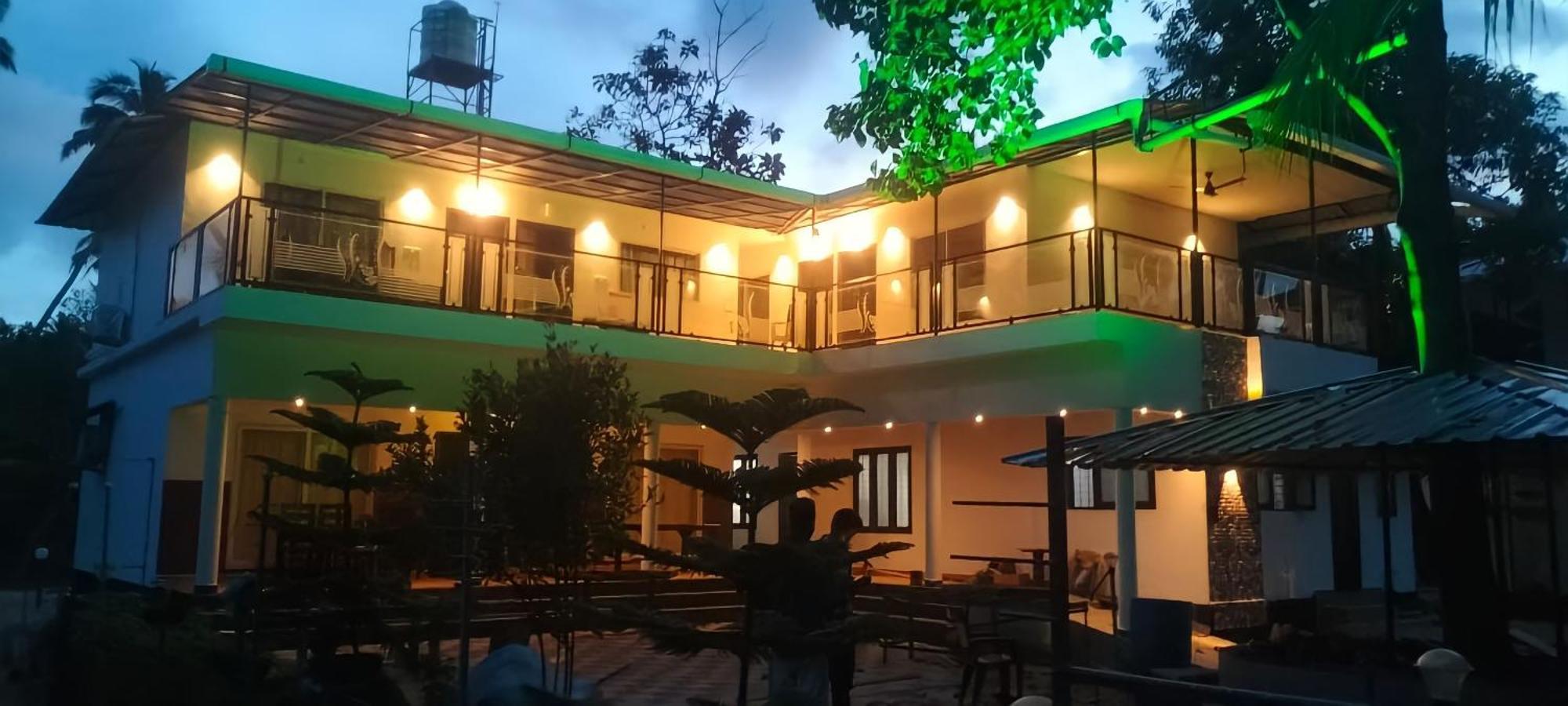 Koshy'S Beach Front Homestay Mararikulam Esterno foto